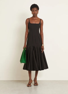 Damen Ärmelloses Midi-Kleid mit eckigem Ausschnitt und Trägern mit gefälteltem Rüschenrock in Schwarz