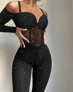 Damen Langärmliger Glitzer-Jumpsuit mit Herzausschnitt Spitzeneinsatz und Cold-Shoulder-Ärmeln in Schwarz