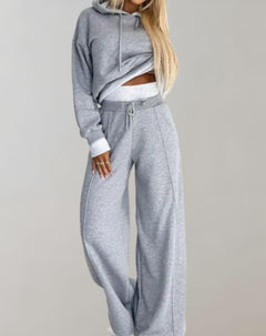 Damen-Loungewear-Set mit Kapuze und weiter Hose - Ariane in Grau