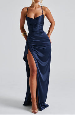 Damen Maxi-Kleid mit V-Ausschnitt und Spaghettiträgern mit Schnürung hinten und seitlichem Schlitz in Marine