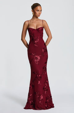 Damen Maxikleid mit Herzausschnitt und Spaghettiträgern mit Schnürung am Rücken und Blumenapplikationen in Bordeauxrot