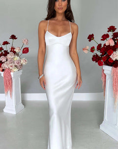 Damen Maxikleid mit Spaghettiträgern und Kreuzträgern am Rücken in Weiß