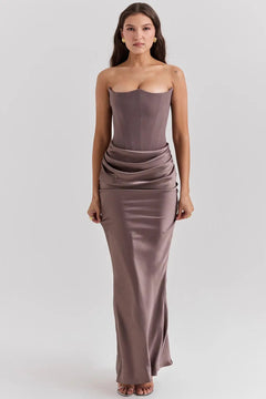 Damen Maxikleid mit trägerlosen Oberteil und gerafftem Taillenbereich in Rauch