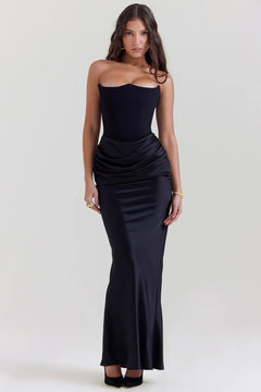 Damen Maxikleid mit trägerlosen Oberteil und gerafftem Taillenbereich in Schwarz