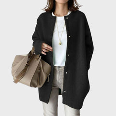 Clara | Damen Oversized Kaschmir Cardigan mit Druckknöpfen in Schwarz