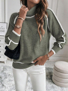 Damen-Pullover mit Rollkragen und kontrastfarbigen Bündchen in Grün