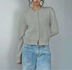 Damen Strickjacke mit Rundausschnitt Durchgehender Knopfleiste Langen Ärmeln mit Rippbündchen auf Taillenlänge in Grau