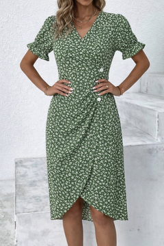 Damen Wickelkleid in Midi-Länge mit V-Ausschnitt Rüschenärmeln Seitlicher Knopfleiste und Blumenmuster in Grün