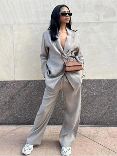 Damen Zweiteiliges Set mit Langem Blazer Reverskragen Bindegürtel und Weiter Hose in Grau