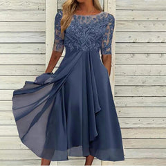Margherita | Elegantes Spitzenkleid mit Bauchabdeckung in Blau