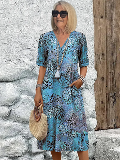 Lina | Lebendiges Midikleid mit modernem Stil in Blau
