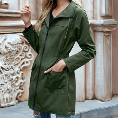 Eleganter winddichter Trenchcoat für Damen - Aurelia in Armeegrün