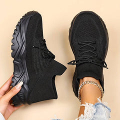 Eleonor - Sneakers in Schwarz