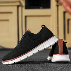 Leichte und atmungsaktive elegante Sneakers für Männer mit Anti-Rutsch-Design in Schwarz
