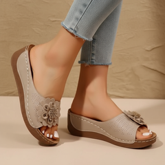 Medellin | Ergonomische Komfort-Sandale für Damen in Beige (Fast ausverkauft)