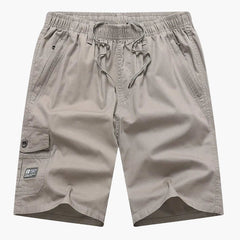 Lässige, sportliche Herren-Shorts mit Cargotasche und modernem Look in Hellgrau
