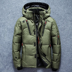 Hochwertige Daunenjacke für den Winter - Wenzel in Armeegrün