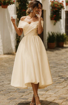 Elegantes Schulterfrei Brautkleid für Damen | Midi in Beige