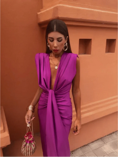Isabelle | Festkleid mit tiefem V-Ausschnitt in Lila