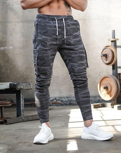 Logan - Komfortable Sport Hose für Herren in Tarnmuster