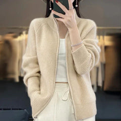 Lässige Strickjacke mit Reißverschluss für Frauen - Teona in Beige