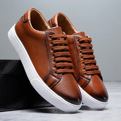 Jonathan Leder Sneakers in Haselnuss Braun