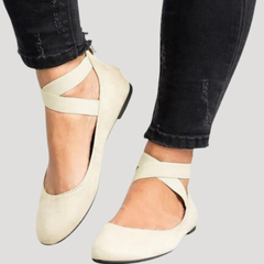 Saskia | Damen Riemchen Ballerinas in Weiß