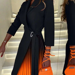 Stilvolles plissiertes Minikleid - Ariadne in Schwarz-Orange