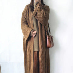 Stylische Strickjacke in Übergröße - Erna in Karamell