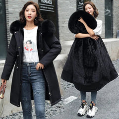 Trendiger Winter-Parka für Frauen - Lydia in Schwarz