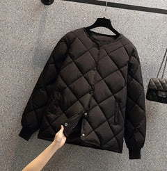 Warme Winterjacke für Frauen - Linja in Schwarz
